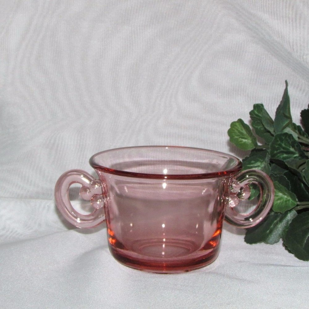 Pretty Pink Glass Sugar Bowl Perfect For A Tea Party